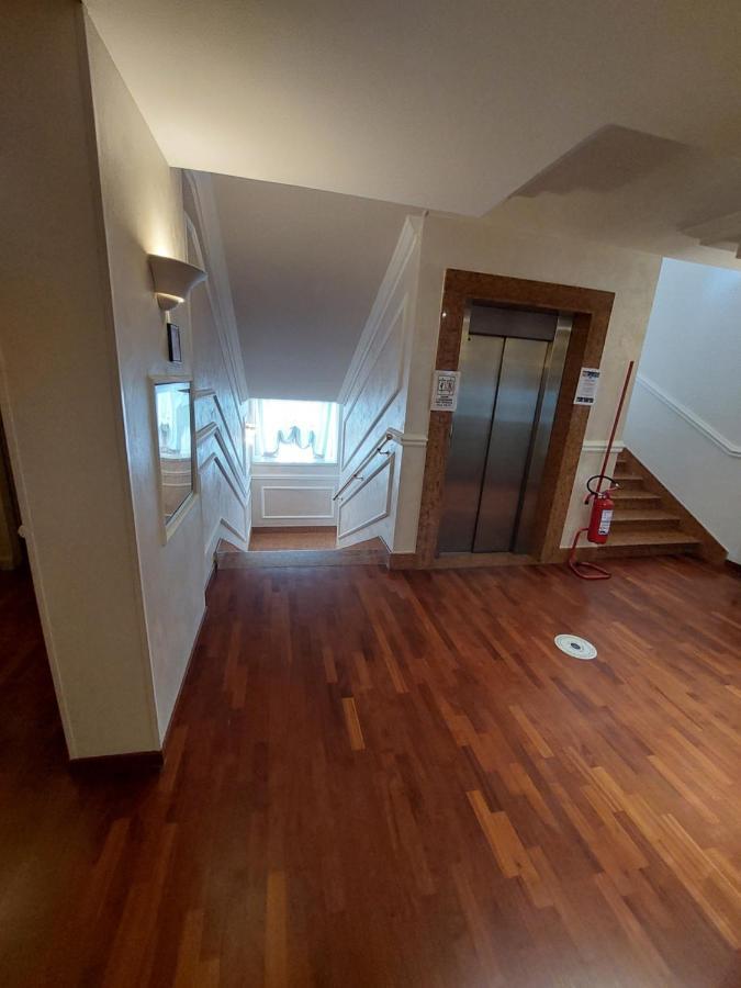 רוקה סן ג'ובאני Hotel Villa Medici מראה חיצוני תמונה